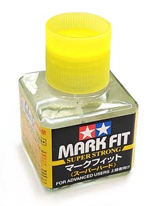 Tamiya 87205 , Mark Fit Super Strong, 40 ml (Жидкость для смягчения и увеличения адгезии декалей очень сильного действия, 40 мл)