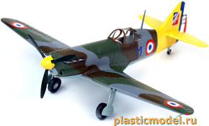 Easy Model 36335  1:72, "Dewotine" D.520 («Девуатин» D.520 французский истребитель)