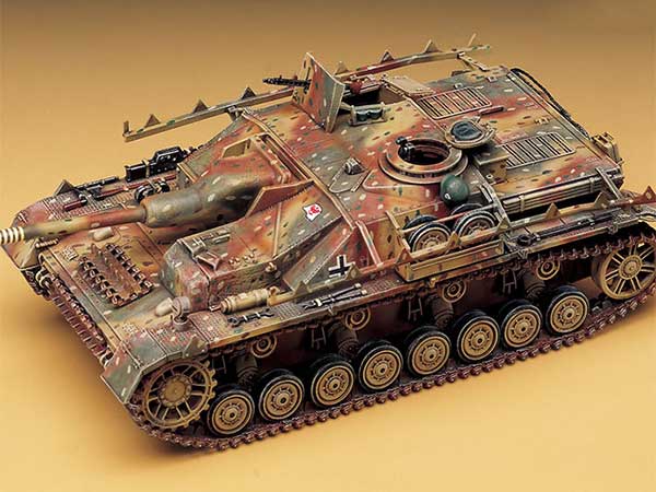 Academy 13235 Sturmgeschütz Sdkfz.167 75mm Stuk 40L/48 gun German assault gun tank (Штурмгешютц IV с 75-мм пушкой Stuk 40L/48 Немецкая самоходная установка)