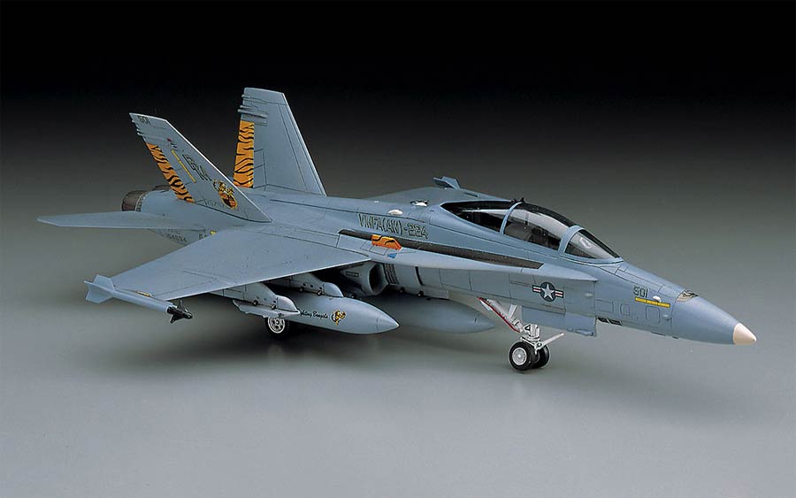 Hasegawa D9 F/A-18D Hornet (U.S.M.C. Fighter/Attacker)