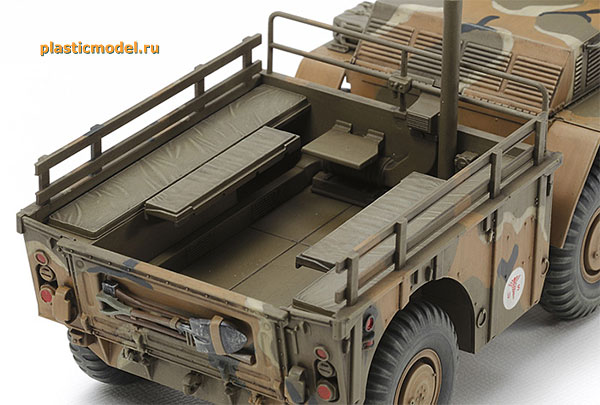 Tamiya 35342 М792 Gama Goat U.S. 6x6 ambulance truck (M792 «Гама Гоат» американский полноприводный 6х6 санитарный вездеход)