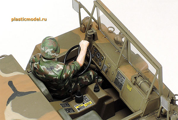 Tamiya 35342 М792 Gama Goat U.S. 6x6 ambulance truck (M792 «Гама Гоат» американский полноприводный 6х6 санитарный вездеход)