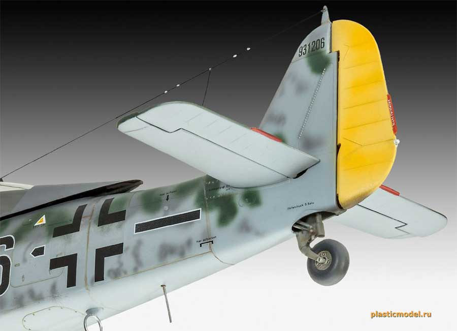 Revell 04869 Focke Wulf Fw190 F-8 (Фокке-Вульф FW-190 F-8)
