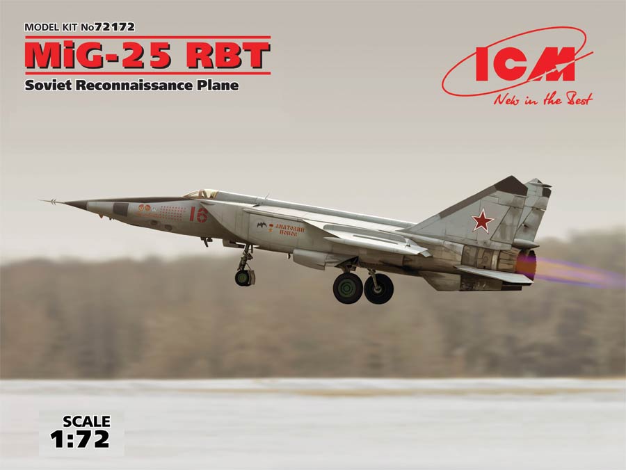 ICM 72172 MiG-25RBT Soviet Reconnaissance Plane (МиГ-25РБТ, Советский самолет-разведчик)