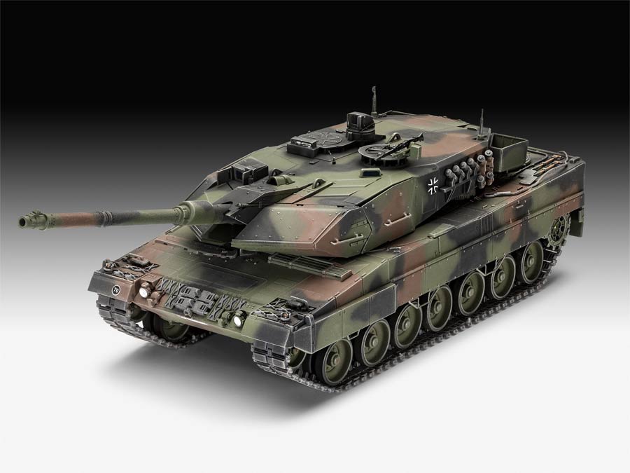 Revell 03281 Leopard 2 A6/A6NL («Леопард 2» модификации A6/A6NL немецкий танк)