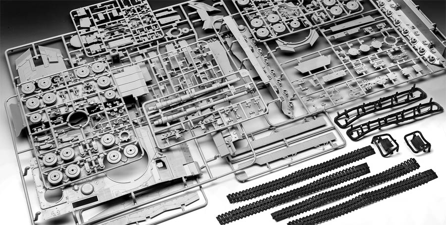 Revell 03281 Leopard 2 A6/A6NL («Леопард 2» модификации A6/A6NL немецкий танк)