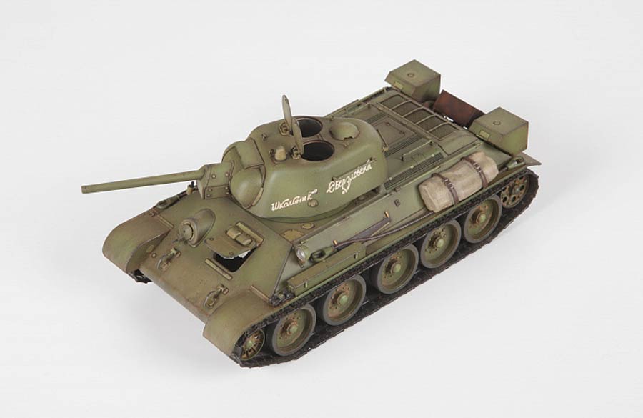 Звезда 3689 T-34/76 mod.1943 Uralmash Soviet Medium tank (Т-34/76 образца 1943г. УЗТМ Советский средний танк)