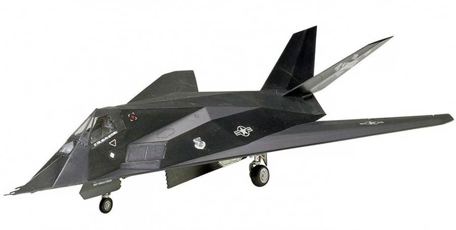 Tamiya 60703 Lockheed F-117A Stealth (Локхид F-117A Американский Самолёт-невидимка)