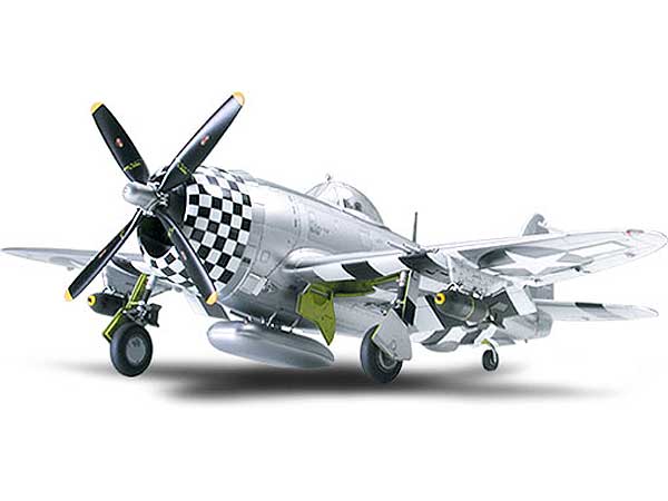 Tamiya 61090 Republic P-47D Thunderbolt "Bubbletop" (Рипаблик P-47D «Тандерболт» «Бабблтоп» / с фонарём каплевидной формы)