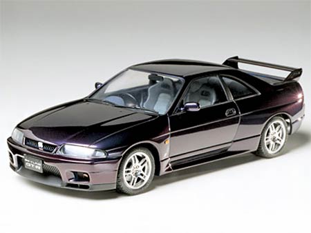 Tamiya 24145 Nissan Skyline GT-R V-Spec (Ниссан «Скайлайн GT-R V-Spec»)