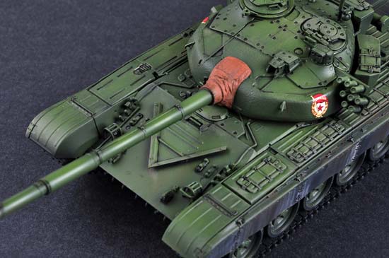 Trumpeter 05598 Russian T-72B MBT (Т-72Б Советский основной боевой танк)