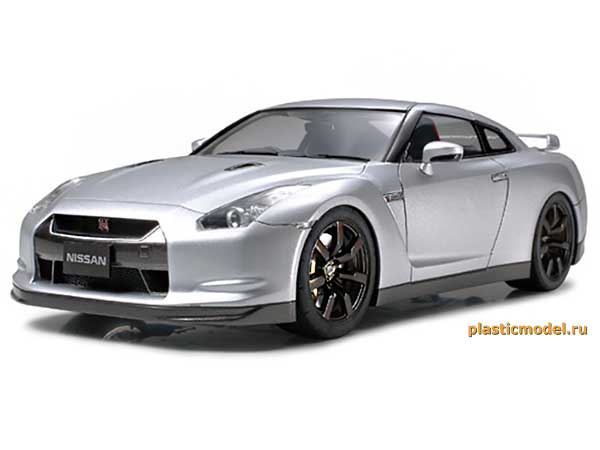 Tamiya 24300 Nissan GT-R (Ниссан GT-R)