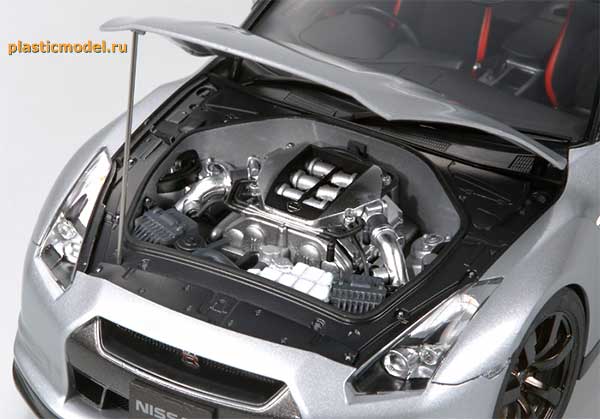 Tamiya 24300 Nissan GT-R (Ниссан GT-R)