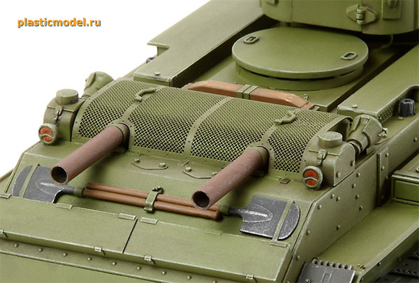 Tamiya 35309 Russian tank BT-7 model 1935 (Советский танк БТ-7 образца 1935 г.)