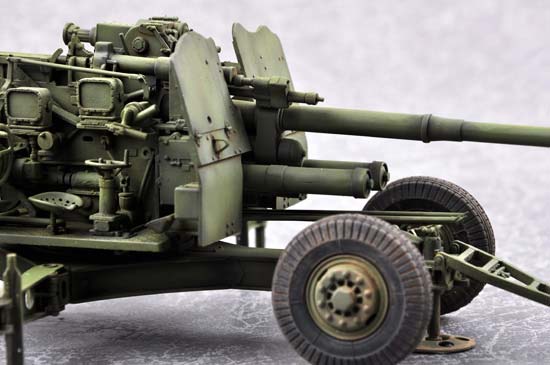 Trumpeter 02349 KS-19M2 Soviet 100mm Air Defense Gun (КС-19М2 советская 100-мм зенитная пушка)